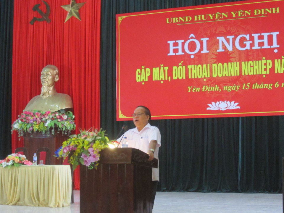 Thanh Hóa: Huyện ủy và UBND huyện nợ 50 tỉ tiền ăn uống, tiếp khách, sửa xe